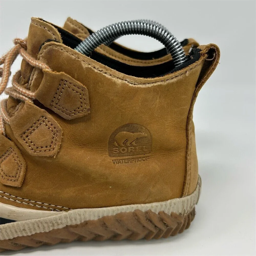 Sorel Out N About Duck Boots Womens Beige Waterproof Lace-Up Ankle Rain Size 8